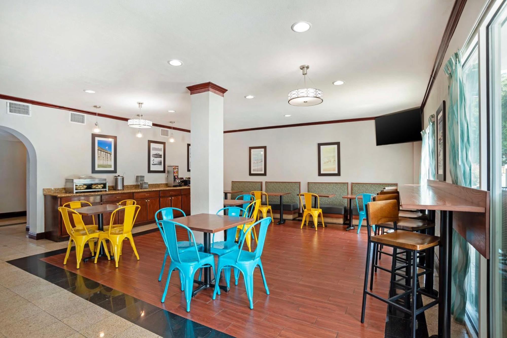 Best Western Plus Blue Angel Inn Pensacola Exteriér fotografie